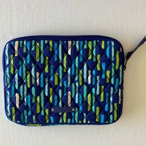 Vera Bradley Clutch Wallet 🌸